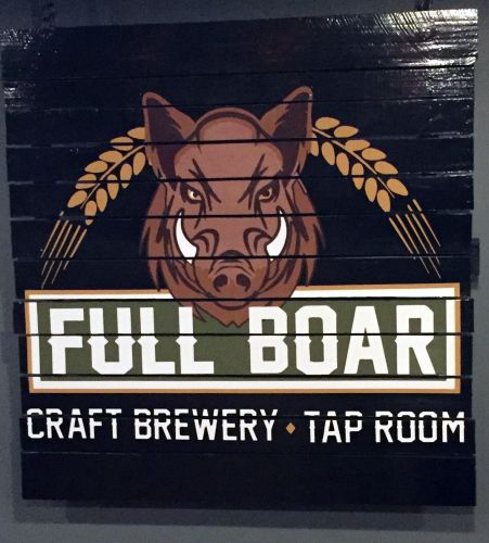 full-boar-sign-pub