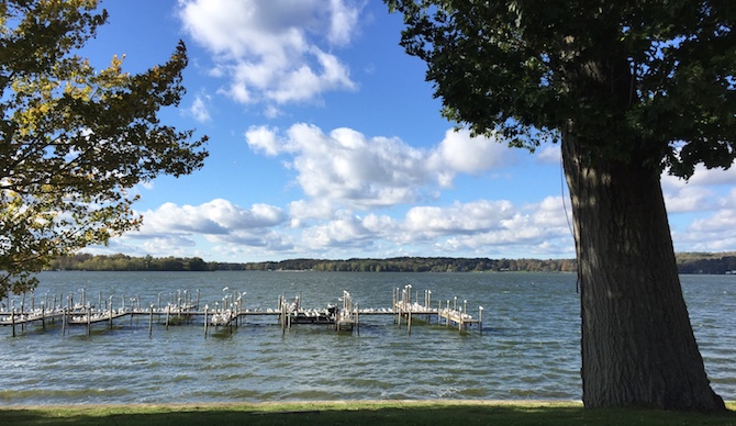picture of Lake Chautauqua from the Bemus Shore